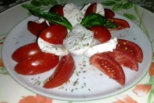 insalata di pomodoro e mozzarella